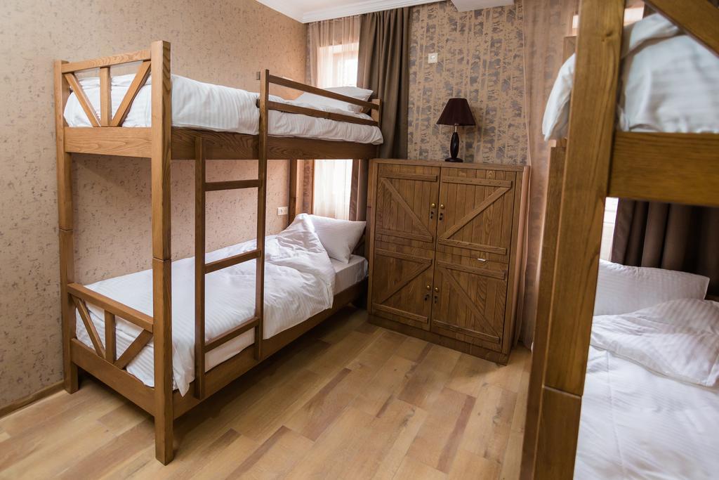 Metekhi'S Galavani Hotel ティビリシ エクステリア 写真